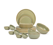 Self Reactive Ceramic Dinner Set of 21